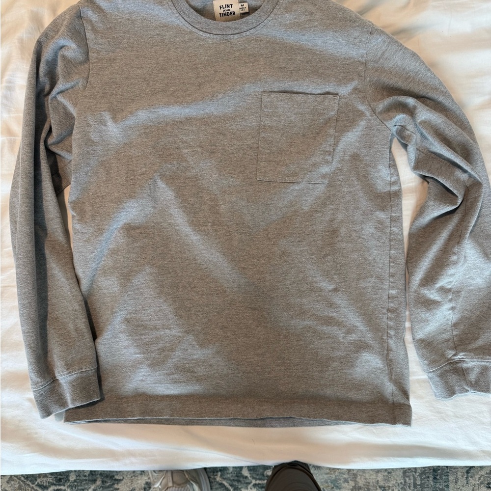 Long Sleeve American Heavyweight Pocket T-Shirt - Heather Grey